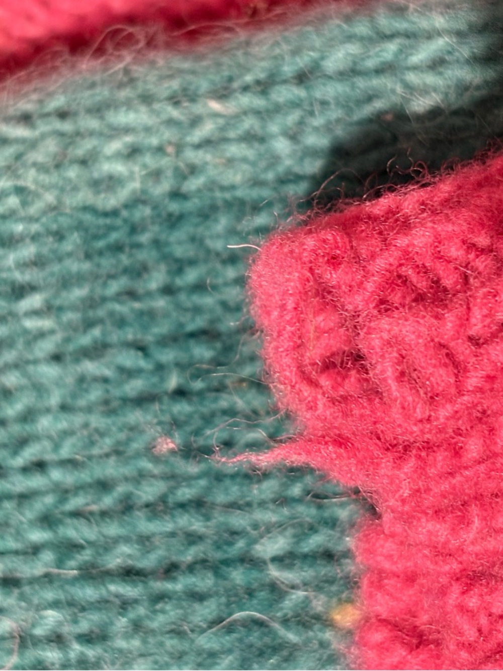 Colorful Peruvian Wool - Picture 6 of 8